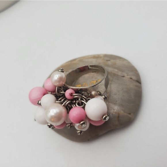 Pink bubble beaded ring adjustable size - Picture 2 of 2